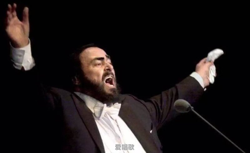 有人说要撑着唱歌，我吸气后感觉说不出话了！怎么才能撑着发出声音？好难受，感觉撑着就是憋气啊 - 爱唱歌