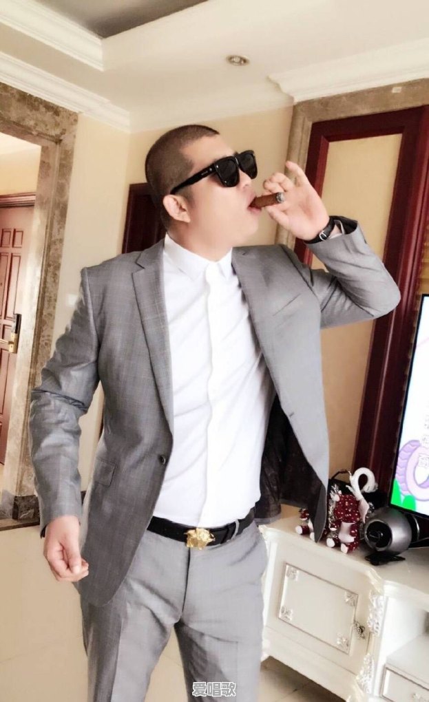 曾经很火现在很落魄的网红有哪些 曾经很火现在很落魄的网红有哪些 - 爱唱歌