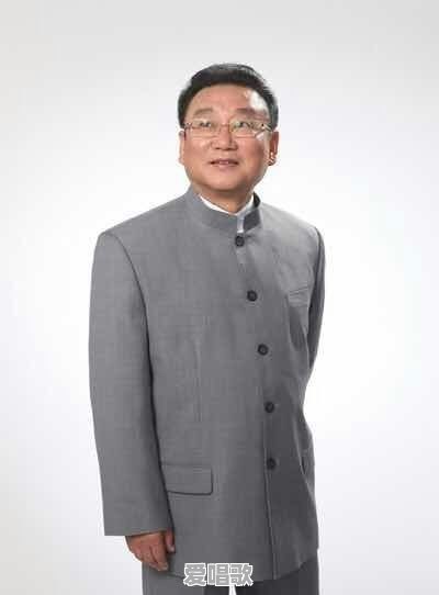如何评价当下流行的一些古风歌曲?有人说基本都是辞藻堆砌,你怎么看 如何评价当下流行的一些古风歌曲?有人说基本都是辞藻堆砌,你怎么看 - 爱唱歌