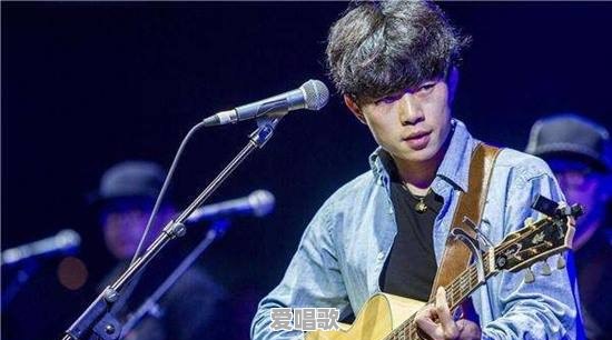 国内民谣为什么比摇滚更火 国内民谣为什么比摇滚更火 - 爱唱歌