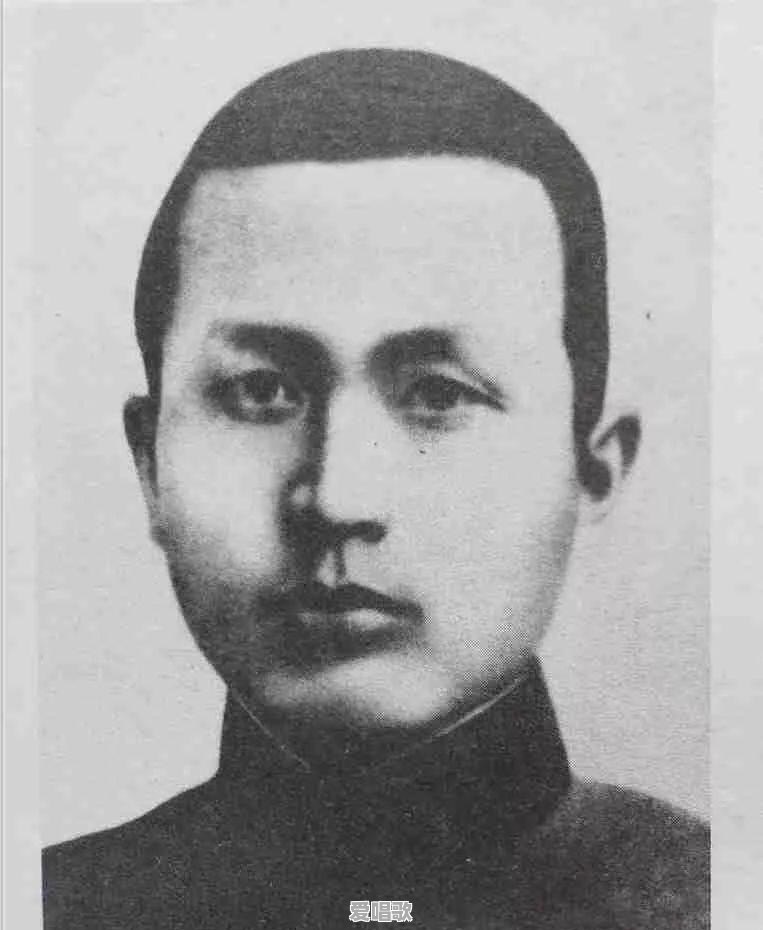 南宁金陵网红歌手 - 爱唱歌