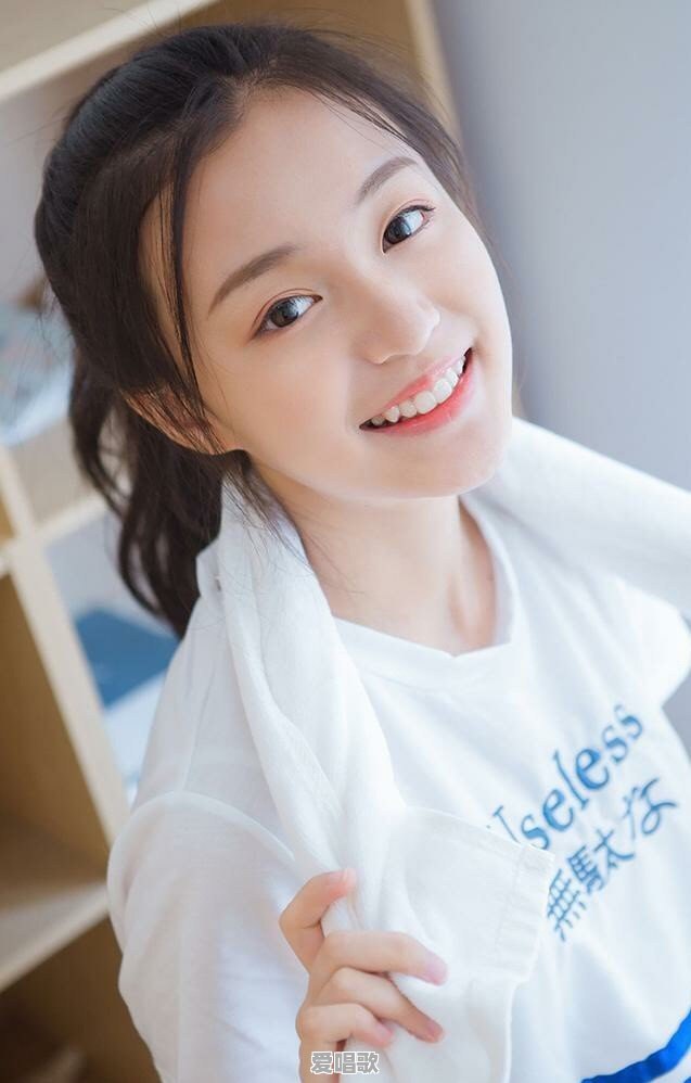 女生心情不好时怎么聊天?哪些套路可以瞬间逗她开心 女生心情不好时怎么聊天?哪些套路可以瞬间逗她开心 - 爱唱歌