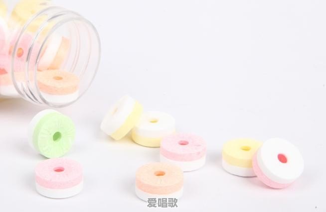 能否说一个零食的名字证明你已经老了 能否说一个零食的名字证明你已经老了 - 爱唱歌