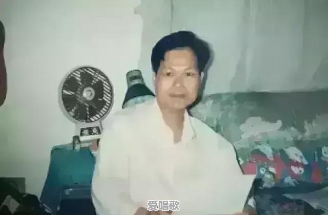 捂脸流行音乐 捂脸流行音乐 - 爱唱歌
