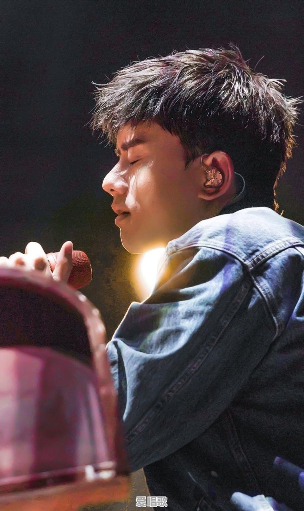 张杰如今在华语乐坛的地位,跟鼎盛时期的周杰伦,林俊杰等人相比如何 张杰如今在华语乐坛的地位,跟鼎盛时期的周杰伦,林俊杰等人相比如何 - 爱唱歌