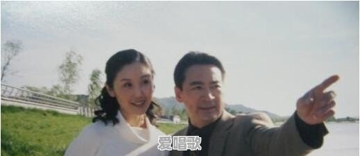 娶了嫩妻越活越年轻的老年演员，除了王刚还有谁 - 爱唱歌
