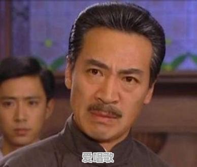 娶了嫩妻越活越年轻的老年演员,除了王刚还有谁 娶了嫩妻越活越年轻的老年演员,除了王刚还有谁 - 爱唱歌