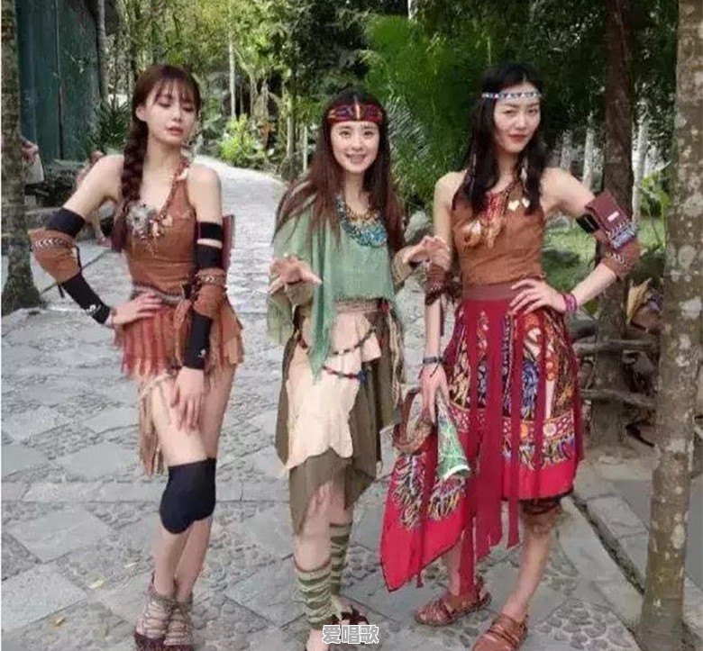娱乐圈哪些明星的体型堪称“魔鬼身材” 娱乐圈哪些明星的体型堪称“魔鬼身材” - 爱唱歌