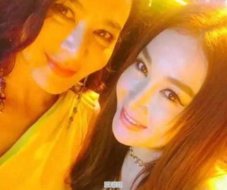 娱乐圈哪些明星的体型堪称“魔鬼身材” 娱乐圈哪些明星的体型堪称“魔鬼身材” - 爱唱歌