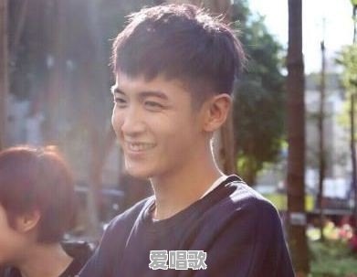 马景涛离婚说要放飞妻儿,这男人怎么这么渣 马景涛离婚说要放飞妻儿,这男人怎么这么渣 - 爱唱歌