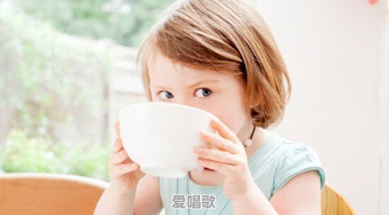 为什么全民K歌有些人唱的声音挺好听?有些人唱出来效果都不是一样的,这是什么原因 为什么全民K歌有些人唱的声音挺好听?有些人唱出来效果都不是一样的,这是什么原因 - 爱唱歌