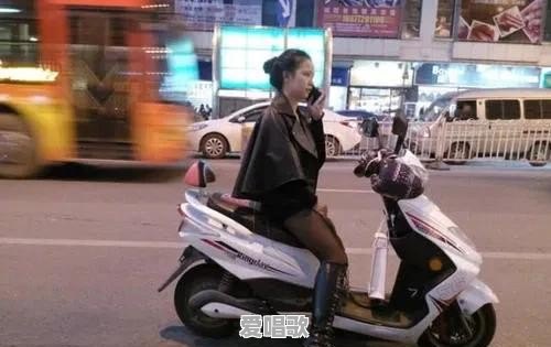 一个中年人,如何排解孤独感?想学习一个乐器或唱歌能实现吗 一个中年人,如何排解孤独感?想学习一个乐器或唱歌能实现吗 - 爱唱歌