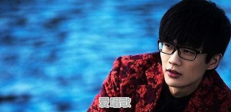 有什么适合练习的尤克里里曲谱集推荐下 有什么适合练习的尤克里里曲谱集推荐下 - 爱唱歌
