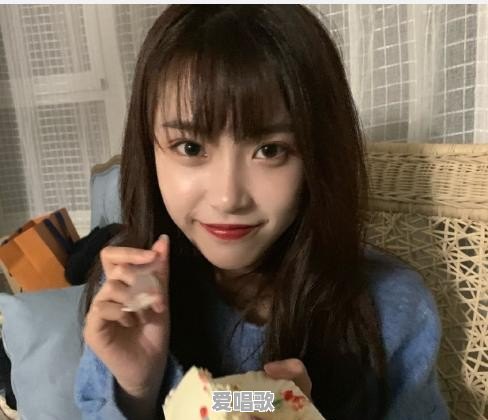 同样是COS不知火舞,腐团儿的样子让人心动,为什么冯提莫却让人无语 同样是COS不知火舞,腐团儿的样子让人心动,为什么冯提莫却让人无语 - 爱唱歌