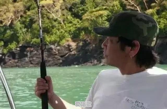 推荐一下你常听的十首华语和粤语歌 - 爱唱歌