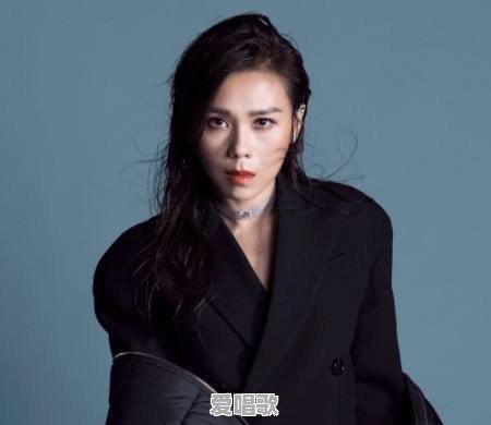 人民日报点赞周深,你怎么看待 人民日报点赞周深,你怎么看待 - 爱唱歌