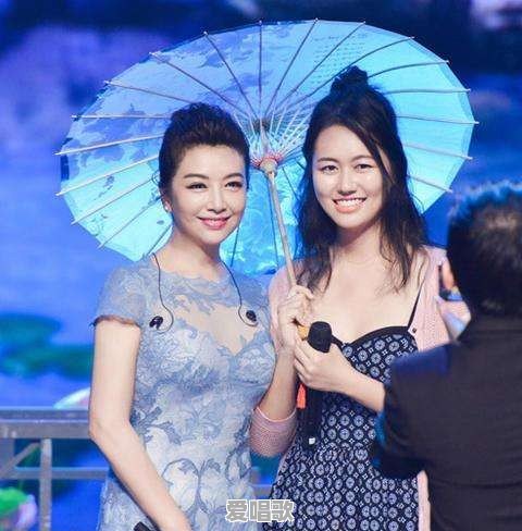 你们觉得是谢娜唱歌好听还是江珊唱歌好听 你们觉得是谢娜唱歌好听还是江珊唱歌好听 - 爱唱歌