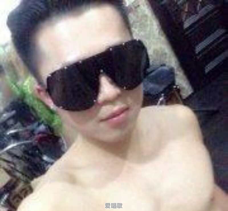广东电音歌手郑顺鹏,出了国语版(酒色)叫(醉色)大家觉得是粤语好听还是国语版好听 广东电音歌手郑顺鹏,出了国语版(酒色)叫(醉色)大家觉得是粤语好听还是国语版好听 - 爱唱歌