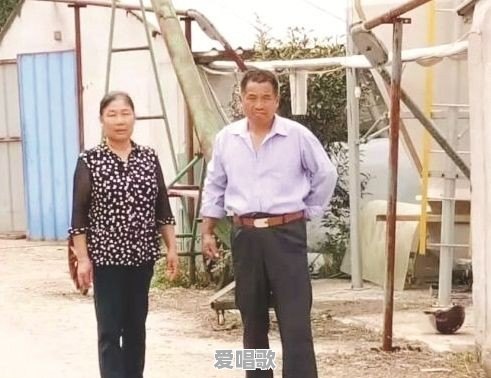 爱一个人爱到卑微。这样真的好吗 爱一个人爱到卑微。这样真的好吗 - 爱唱歌