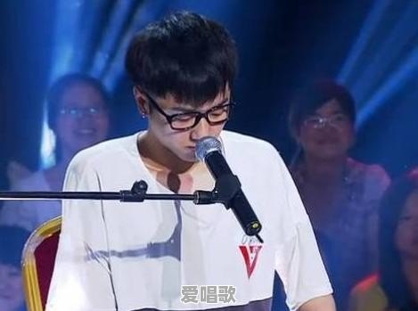 华晨宇出道到现在经历过哪些大的风波呢 华晨宇出道到现在经历过哪些大的风波呢 - 爱唱歌