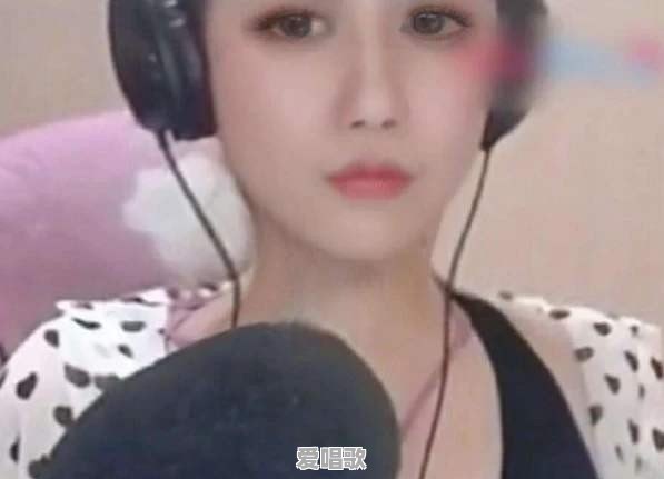李佳琦直播卖不粘锅当场“翻车”,这件事会对他有影响吗 李佳琦直播卖不粘锅当场“翻车”,这件事会对他有影响吗 - 爱唱歌