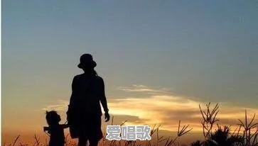 父亲死,自己哭不出来该怎么办 父亲死,自己哭不出来该怎么办 - 爱唱歌