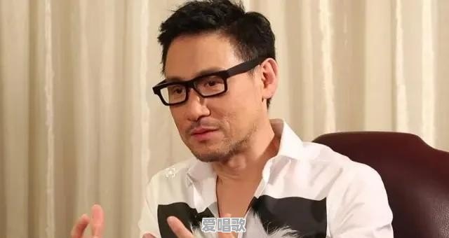 杨坤的唱功,国内男歌星基本无人能出其左右,为什么地位一直都在一二线中间 杨坤的唱功,国内男歌星基本无人能出其左右,为什么地位一直都在一二线中间 - 爱唱歌