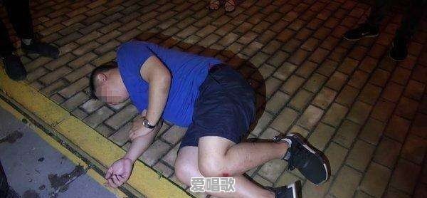 假脸男华语乐坛 假脸男华语乐坛 - 爱唱歌