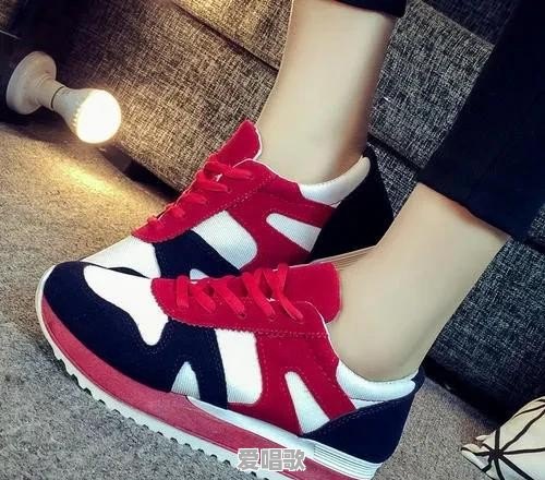 现在一个女生能主动到什么地步 - 爱唱歌