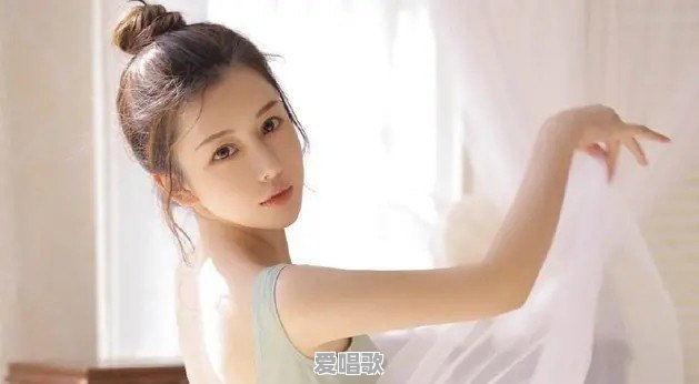 爱生闷气，不愿意说出来，希望别人哄自己，在过去的痛苦里走不出来怎么办 - 爱唱歌