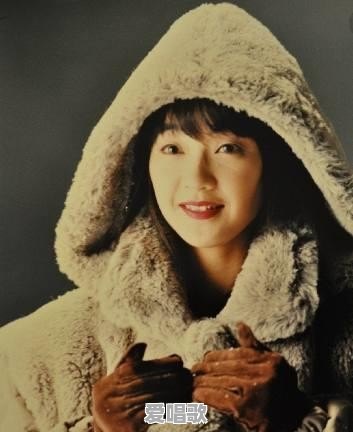 KPL人气王“进军歌坛”,梦泪新歌登顶热搜榜,网友听完后:打扰了,如何评价此事 KPL人气王“进军歌坛”,梦泪新歌登顶热搜榜,网友听完后:打扰了,如何评价此事 - 爱唱歌