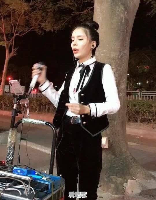 在网络上发表歌曲能挣钱吗 在网络上发表歌曲能挣钱吗 - 爱唱歌