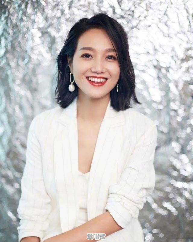 娱乐圈里有哪些明星的尴尬瞬间 娱乐圈里有哪些明星的尴尬瞬间 - 爱唱歌
