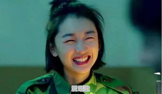 娱乐圈里有哪些明星的尴尬瞬间 娱乐圈里有哪些明星的尴尬瞬间 - 爱唱歌