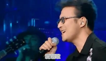 华语音乐发展史上，可以“封神”的歌手有哪些 - 爱唱歌
