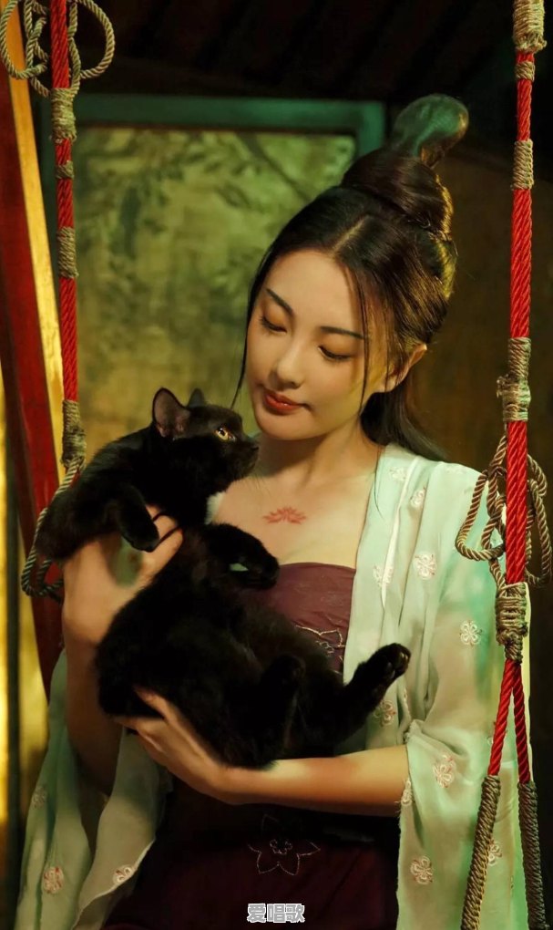 在生活中,大多数人都喜欢美女,你知道哪些形容美女漂亮的词语么 在生活中,大多数人都喜欢美女,你知道哪些形容美女漂亮的词语么 - 爱唱歌