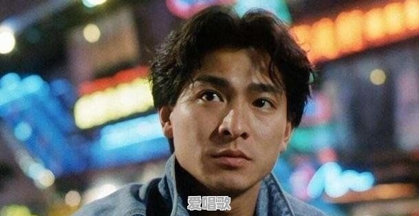 宋词第一人是辛弃疾还是苏轼呢
宋词第一人是辛弃疾还是苏轼呢 - 爱唱歌