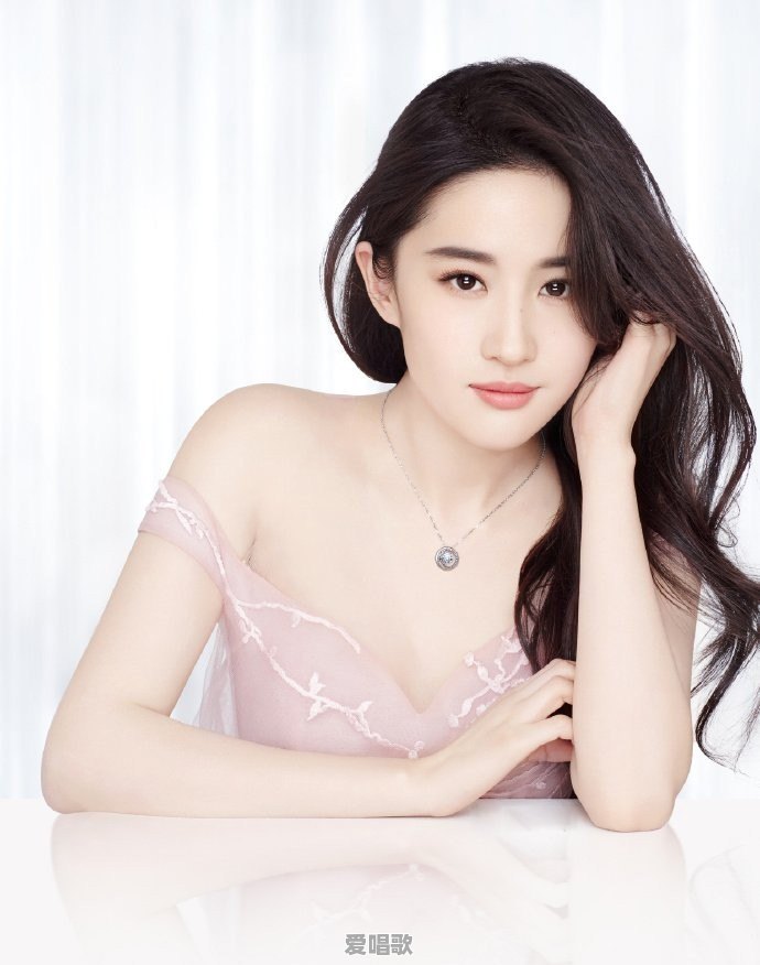 双世宠妃女主,新晋小花与大她9岁知名男明星分手,可惜吗 双世宠妃女主,新晋小花与大她9岁知名男明星分手,可惜吗 - 爱唱歌