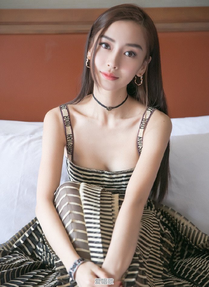 双世宠妃女主,新晋小花与大她9岁知名男明星分手,可惜吗 双世宠妃女主,新晋小花与大她9岁知名男明星分手,可惜吗 - 爱唱歌