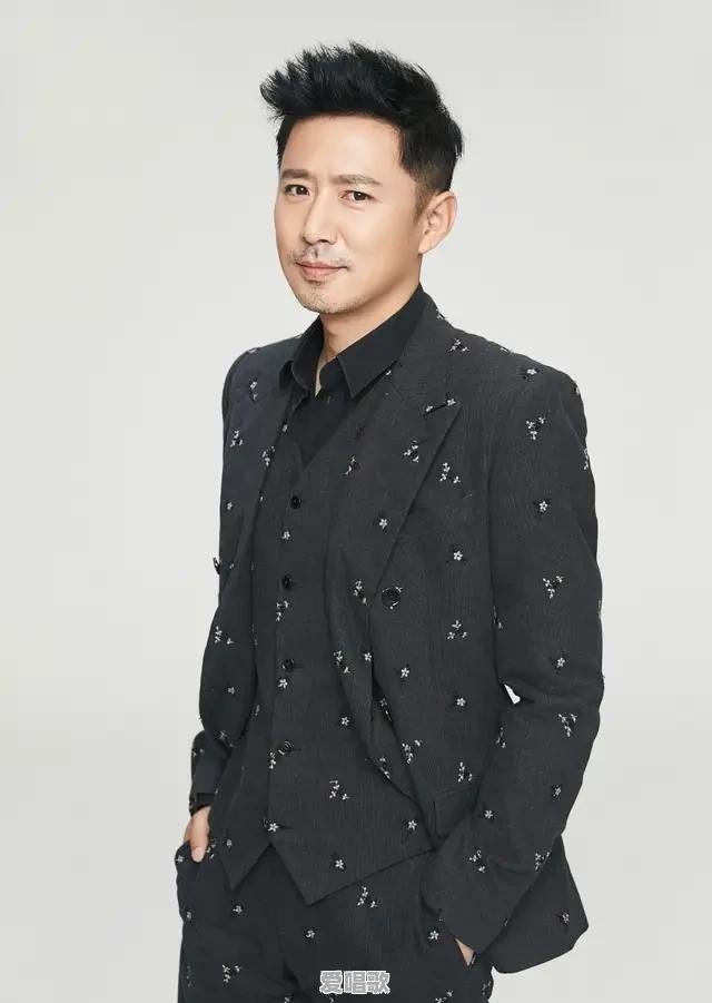 娱乐圈都有哪些明星是让你意想不到的亲戚关系 娱乐圈都有哪些明星是让你意想不到的亲戚关系 - 爱唱歌