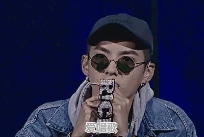 现在电影仍然有市场，为什么流行歌曲却在走向没落 - 爱唱歌