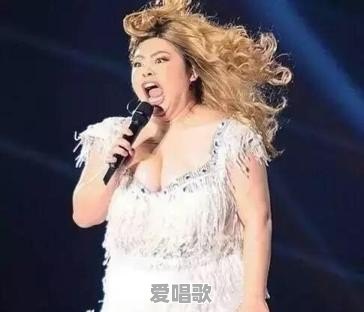 200斤胖妞征服日本时尚圈,渡辺直美有哪些穿衣哲学 200斤胖妞征服日本时尚圈,渡辺直美有哪些穿衣哲学 - 爱唱歌