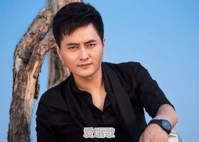 你知道哪些名字只有两个字的歌 你知道哪些名字只有两个字的歌 - 爱唱歌