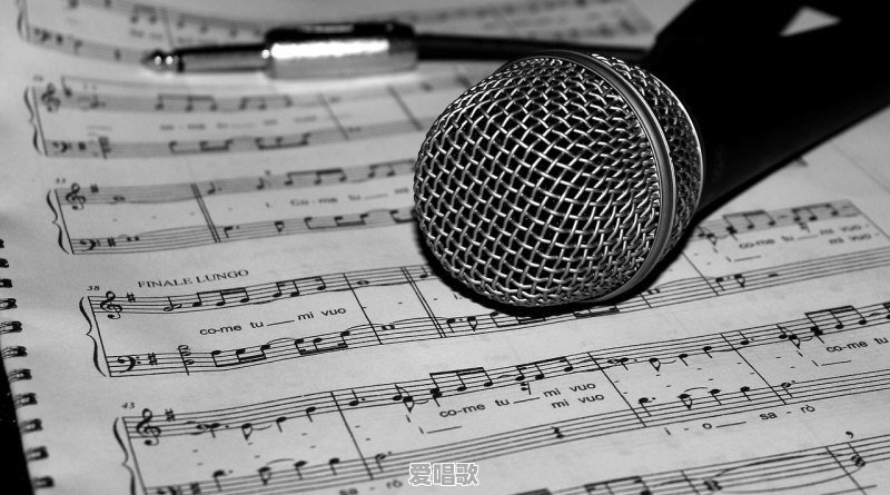 抖音网红歌曲串烧伴奏在哪下载 抖音网红歌曲串烧伴奏在哪下载 - 爱唱歌