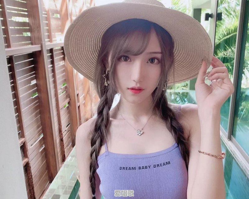 冯提莫“裹胸”上阵,“顶胯”舞身材尽显,粉丝:早这样还有腐团儿什么事,你怎么看 冯提莫“裹胸”上阵,“顶胯”舞身材尽显,粉丝:早这样还有腐团儿什么事,你怎么看 - 爱唱歌