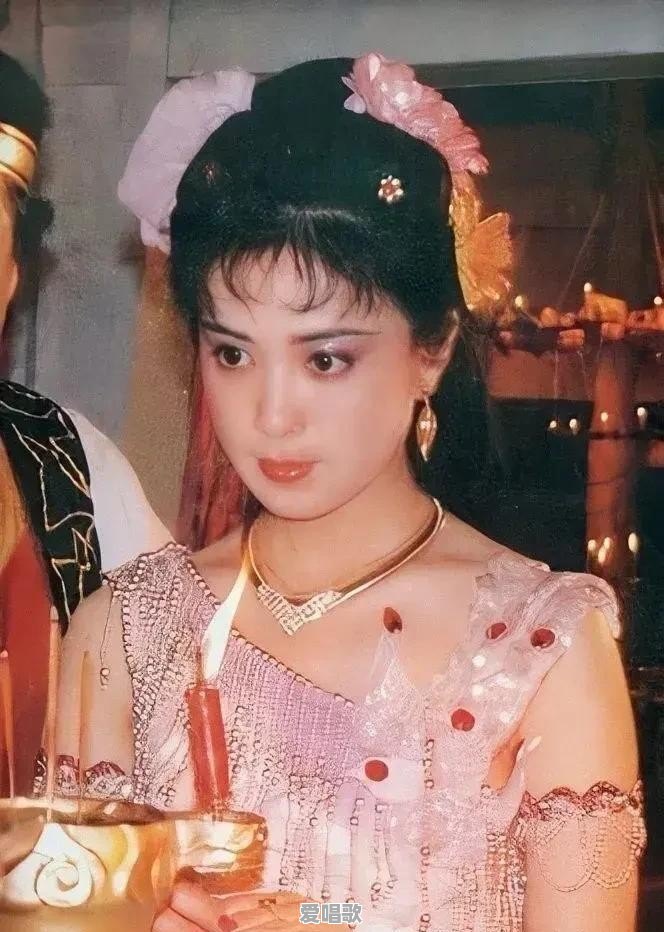 明星千千万,你钟情哪位 明星千千万,你钟情哪位 - 爱唱歌