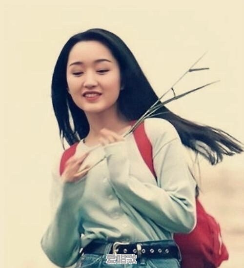 杨钰莹当年华语乐坛 杨钰莹当年华语乐坛 - 爱唱歌