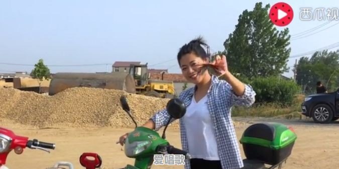 自媒体人“乡村小乔”为什么会成功,成功的背后又付出了什么 自媒体人“乡村小乔”为什么会成功,成功的背后又付出了什么 - 爱唱歌