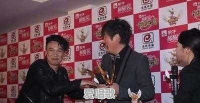 陈奕迅和孙楠同台唱Without You的视频，如何从专业角度解析二人的唱功 - 爱唱歌