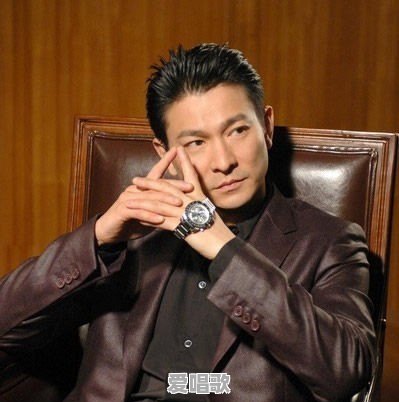 刘德华入驻抖音,粉丝突破4千万,他不差钱,为啥还要当网红 刘德华入驻抖音,粉丝突破4千万,他不差钱,为啥还要当网红 - 爱唱歌